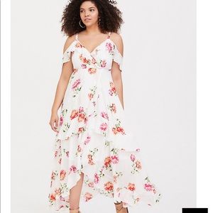 Torrid floral challis maxi size 1